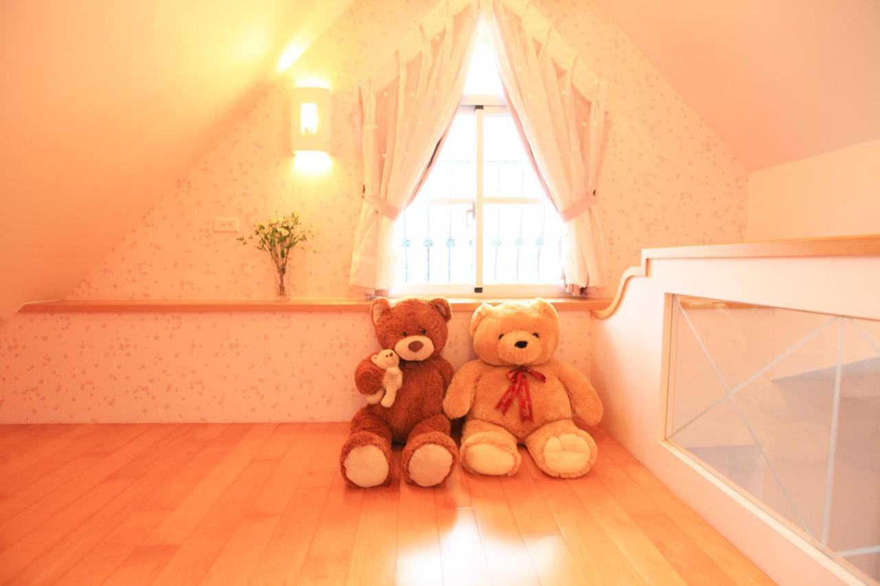Sigma Castle Apartment Yilan Bagian luar foto
